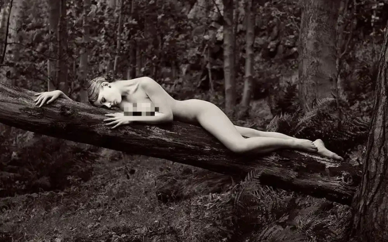 nude photography