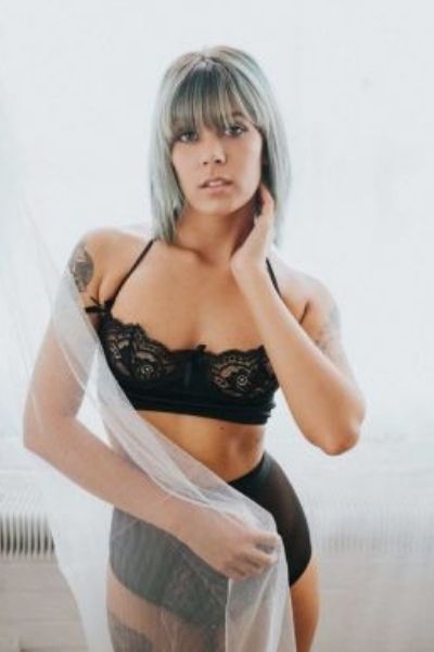 jasmin jades guide for boudoir posing3