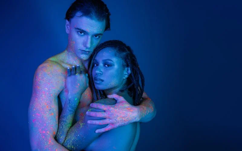 Couple nude photography pose featuring intimacy and emotional connection