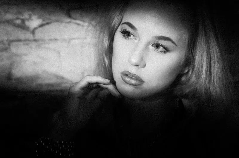 Free Knowledge Bite: Creating Beautiful Black And White Photos