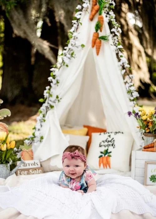 baby posing