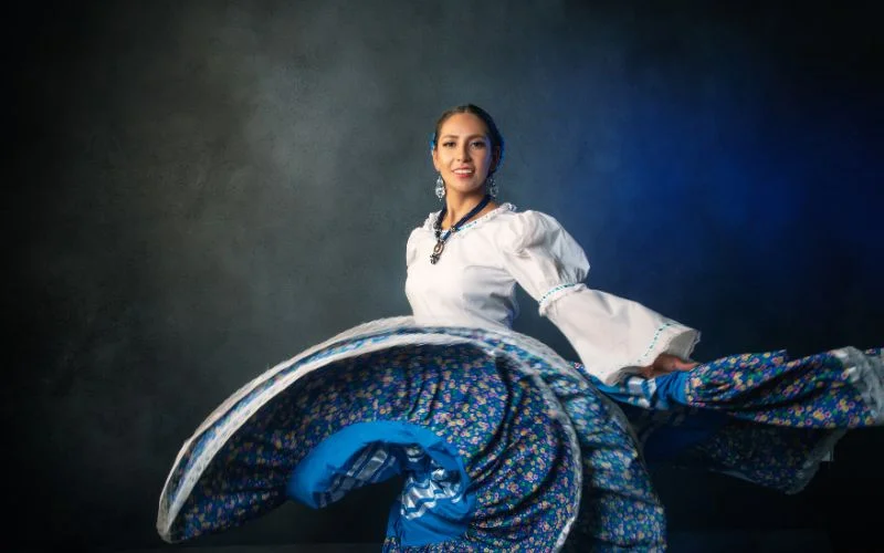 dance photography poses with dress