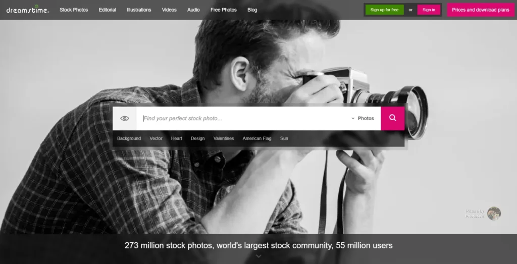 Dreamstime stock photo website homepage showing upload interface for photographers selling images online