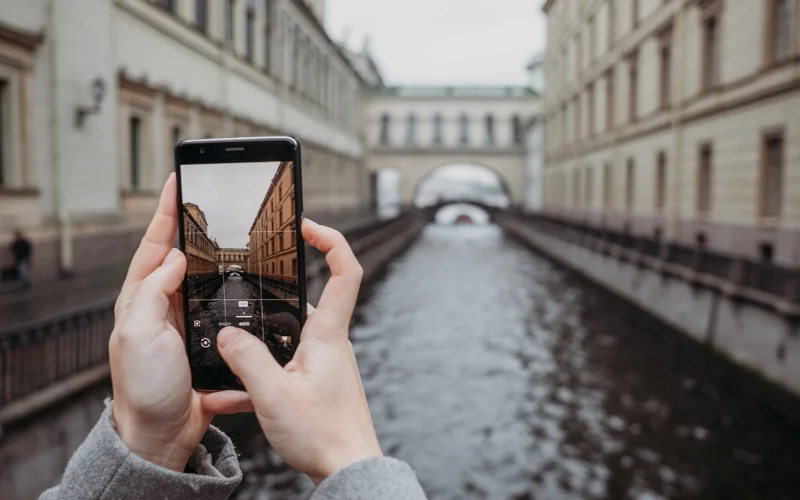 iPhone photography tips - play with symmetry